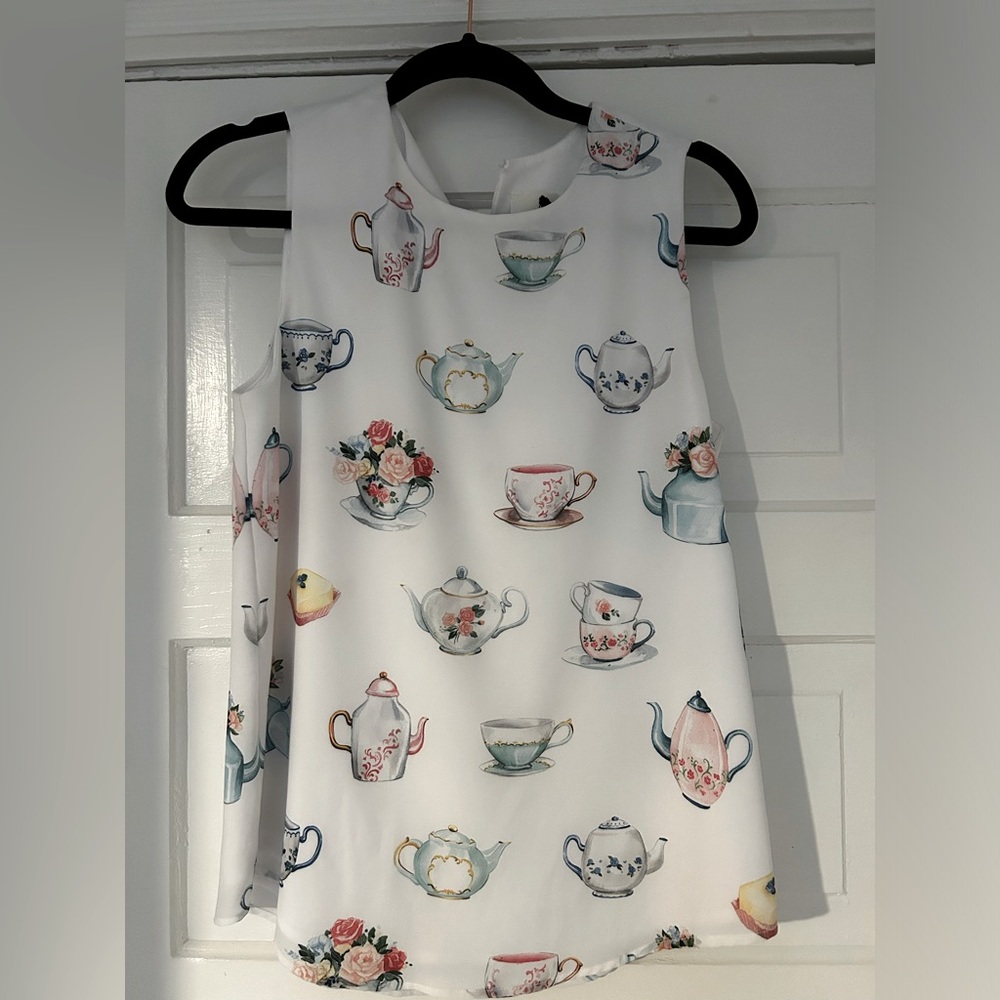 High Tea Sleeveless Blouse